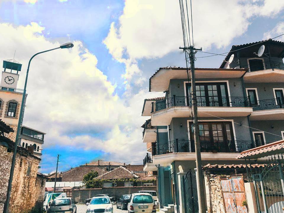 Oda Guest House Корча Екстер'єр фото